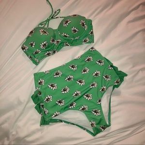 Vacation Daisies Swimsuit in Mint - M